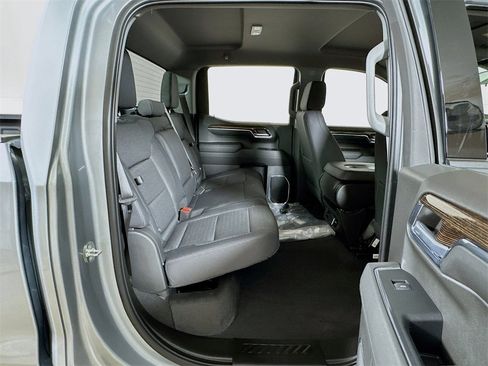 Certified 2024 GMC Sierra 1500 Elevation image 25