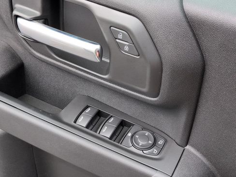 New 2026 Chevrolet Silverado 2500 Custom w/ Custom Blackout Package AWD/4WD image 17