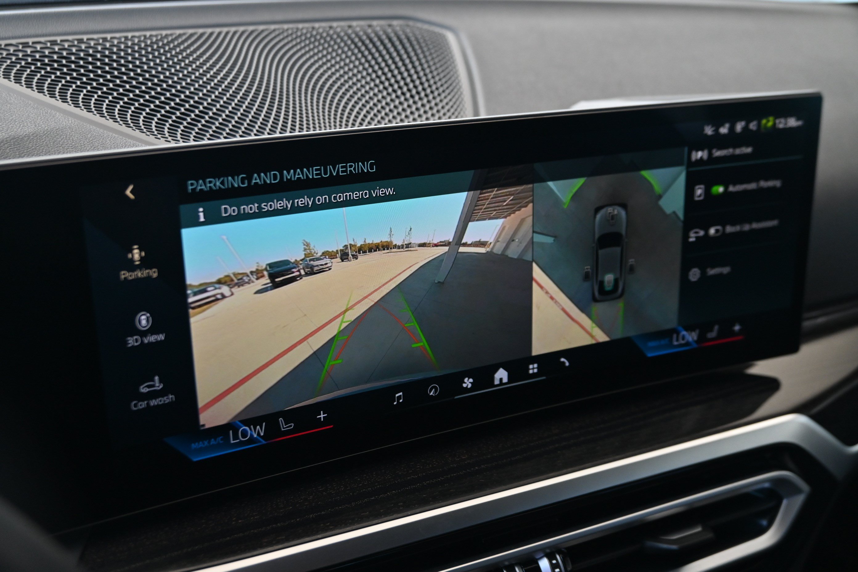 Certified 2024 BMW i4 eDrive40 w/ M Sport Package RWD image 19