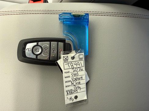 New 2026 Ford Explorer Active w/ Active Comfort Package image 30