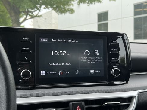 Used 2021 Kia K5 LX FWD image 24