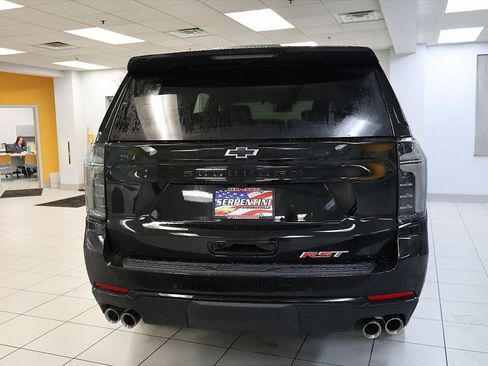 New 2026 Chevrolet Suburban RST w/ Comfort Package AWD/4WD image 5