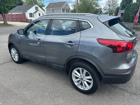 Used 2019 Nissan Rogue Sport SV AWD/4WD image 7
