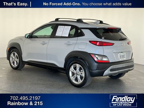 Used 2022 Hyundai Kona SEL image 4