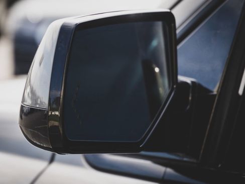 Used 2019 GMC Yukon Denali w/ Denali Ultimate Package image 31