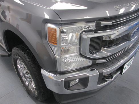 Used 2021 Ford F250 XLT w/ XLT Premium Package AWD/4WD image 10