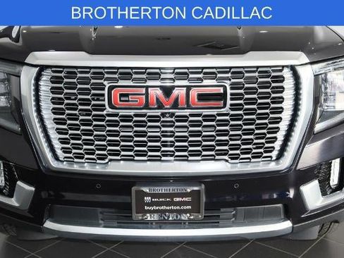 Used 2023 GMC Yukon Denali w/ Max Trailering Package AWD/4WD image 12
