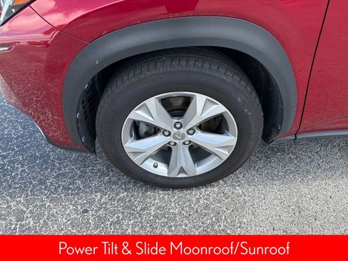 Used 2017 Lexus NX 300h AWD image 11