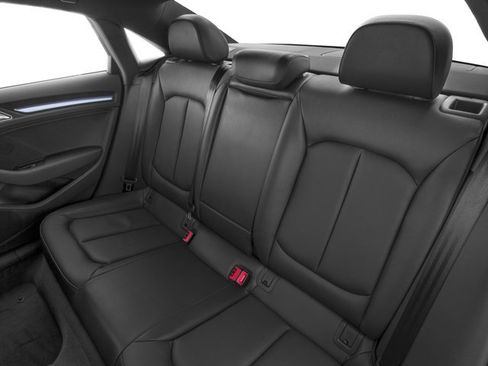 Used 2018 Audi A3 2.0T Premium image 8