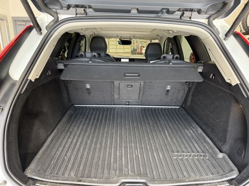 Used 2023 Volvo XC60 B5 Plus w/ Climate Package AWD/4WD image 33