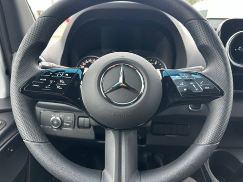 Used 2026 Mercedes-Benz Sprinter 2500 image 22