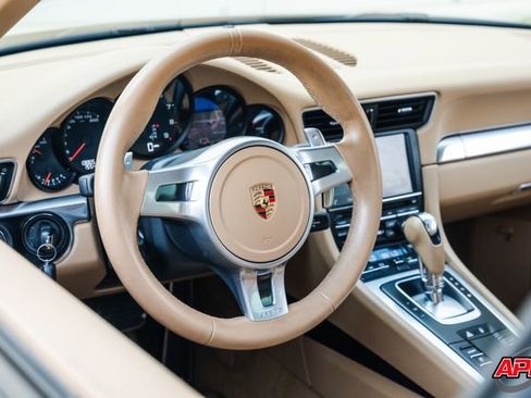 Used 2015 Porsche 911 Carrera image 6