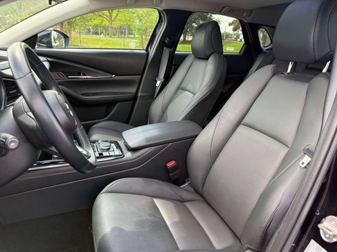 Used 2025 MAZDA CX-30 AWD 2.5 S w/ Preferred Package image 17