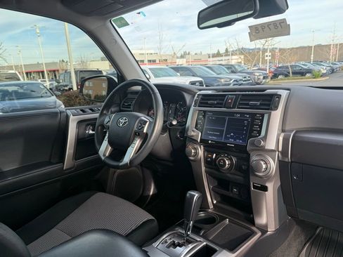 Certified 2021 Toyota 4Runner SR5 image 22