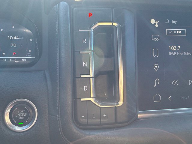 Used 2022 GMC Yukon XL Denali w/ Denali Premium Package RWD image 18
