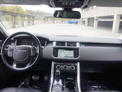 Used 2016 Land Rover Range Rover Sport Supercharged image 6