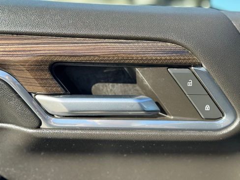 Certified 2024 Chevrolet Silverado 1500 RST w/ Convenience Package II image 23