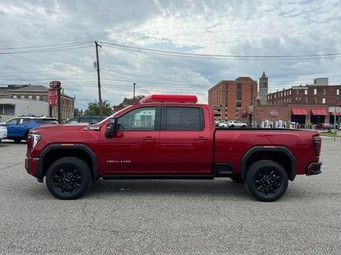 Certified 2026 GMC Sierra 2500 AT4 w/ AT4 Premium Plus Package AWD/4WD image 3