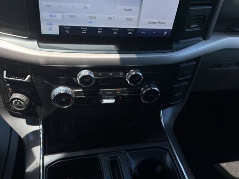 Used 2022 Ford F150 XLT w/ Equipment Group 302A High AWD/4WD image 25