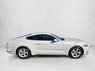 Used 2017 Ford Mustang Coupe RWD video 4