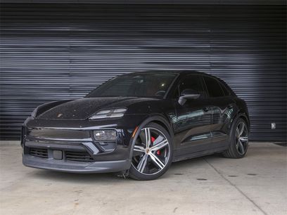 New 2025 Porsche Macan 4S Electric