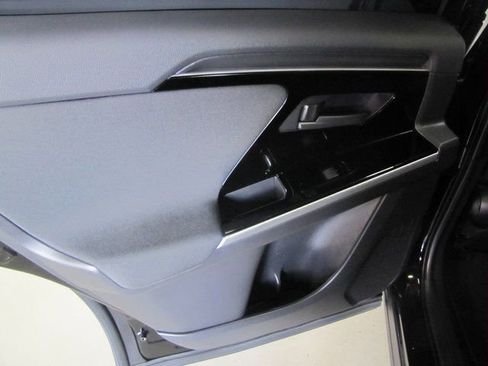 Used 2025 Subaru Solterra Premium image 13