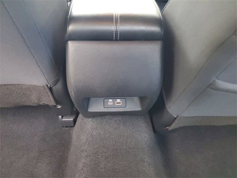 Used 2024 Nissan Altima 2.5 SV image 16