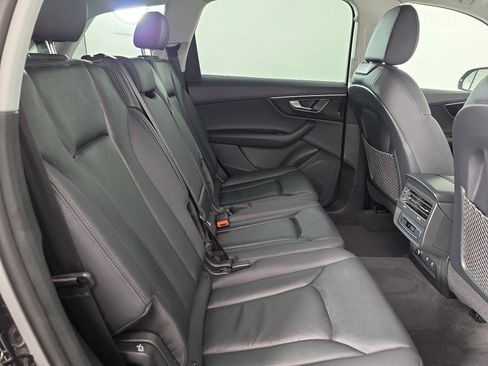 Used 2023 Audi Q7 2.0T Premium Plus w/ Convenience Package AWD/4WD image 43