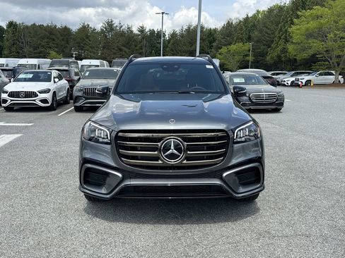 New 2026 Mercedes-Benz GLS 450 4MATIC image 3