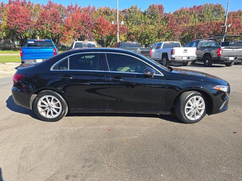 Used 2019 Mercedes-Benz A 220 A 220 4MATIC AWD 4dr Sedan image 5