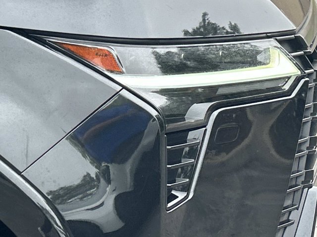 Used 2024 Lexus GX 550 w/ Accessory Package (Z1) AWD/4WD image 10