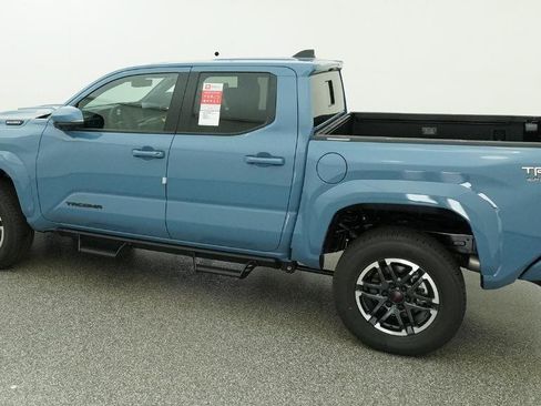 New 2026 Toyota Tacoma TRD Sport w/ TRD Sport Premium Package AWD/4WD image 21