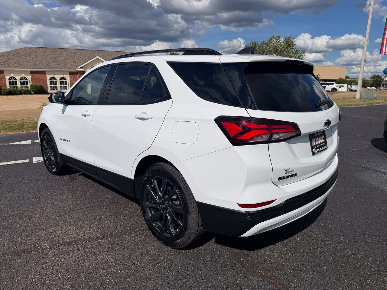 Used 2022 Chevrolet Equinox RS AWD/4WD image 6