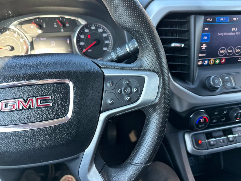 Used 2023 GMC Acadia SLE w/ Driver Convenience Package FWD image 30