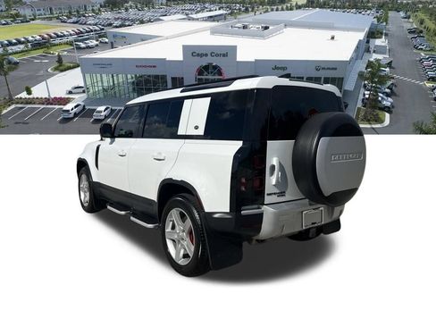 Used 2020 Land Rover Defender 110 SE AWD/4WD image 7