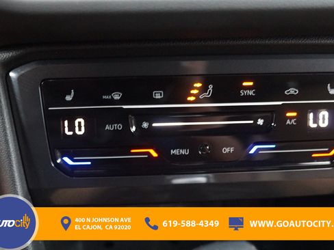 Used 2022 Volkswagen Tiguan SE AWD/4WD image 21