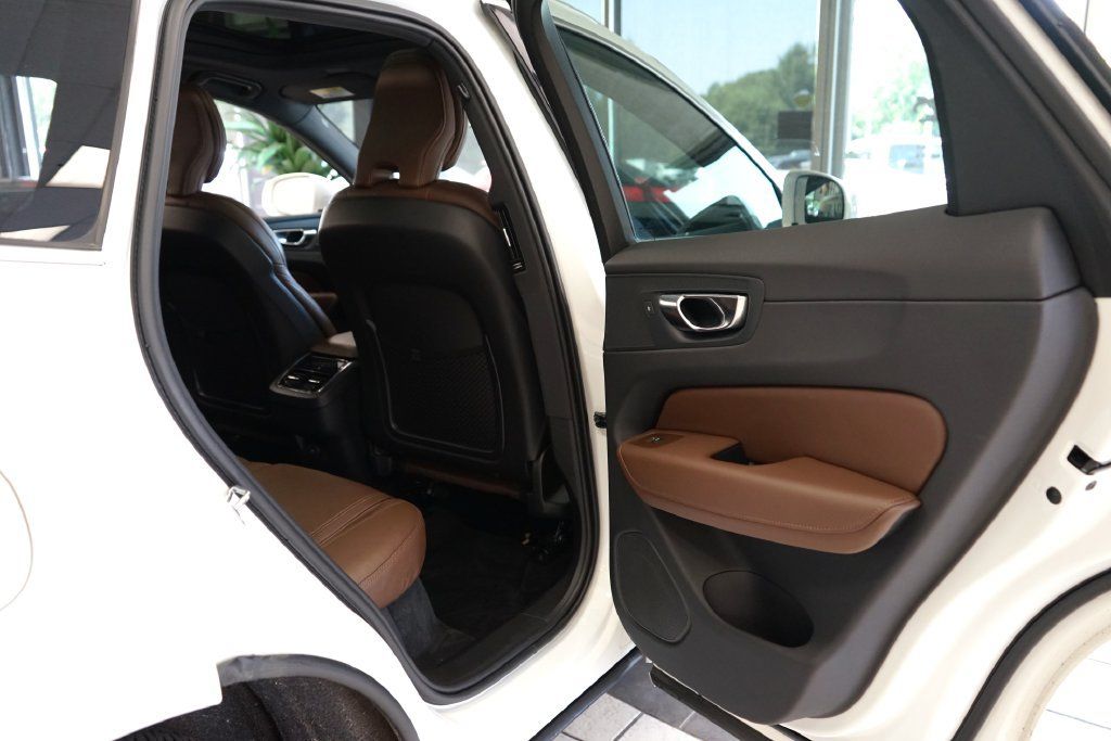 Used 2021 Volvo XC60 T5 Inscription AWD/4WD image 51