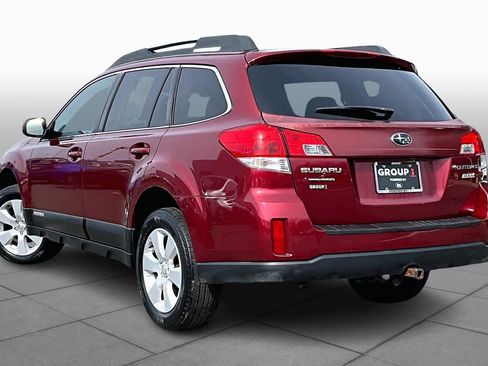 Used 2012 Subaru Outback 2.5i Premium w/ All-Weather Pkg image 12