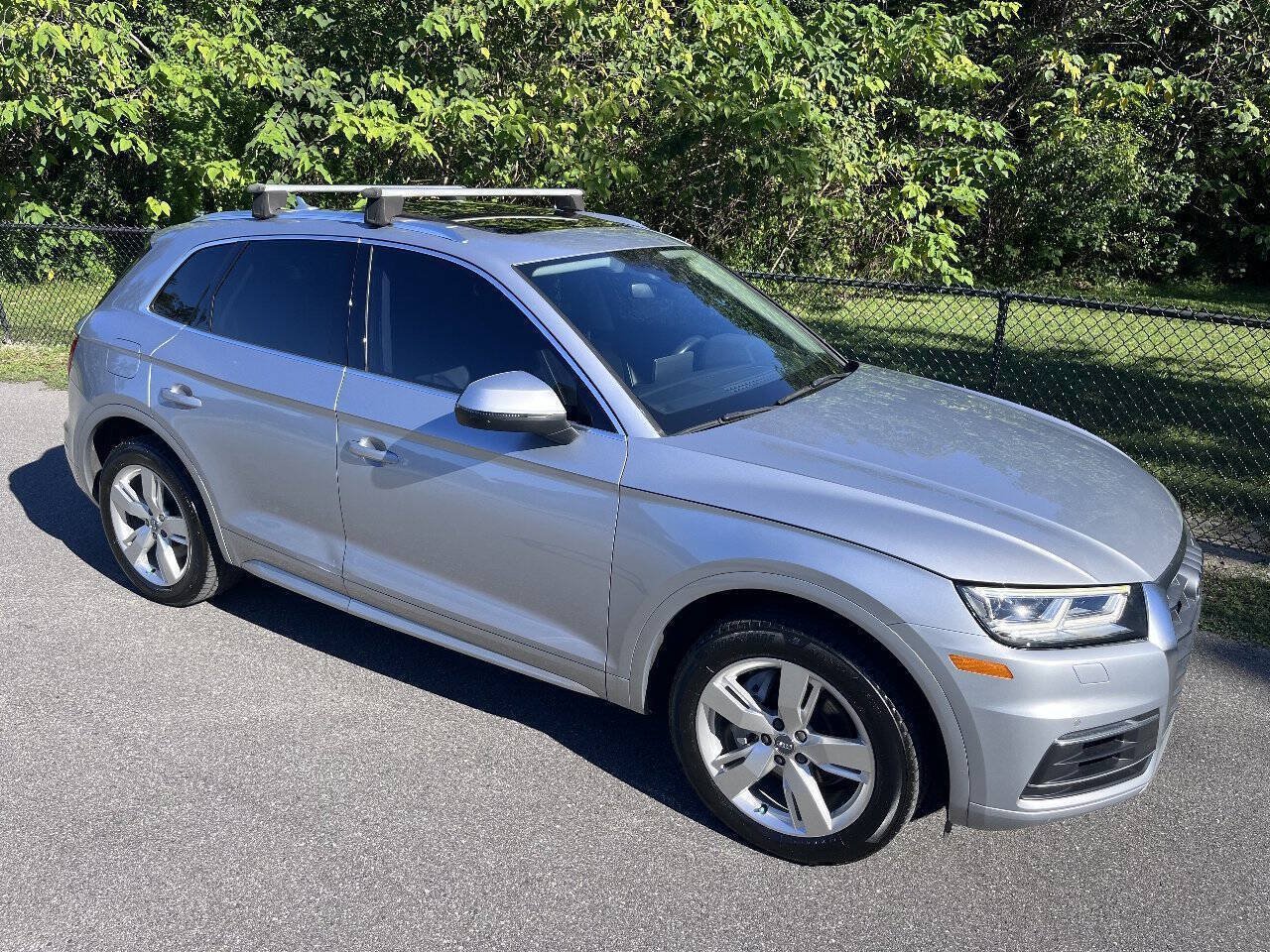 Used 2018 Audi Q5 2.0T Premium Plus w/ Premium Plus Package AWD/4WD image 14