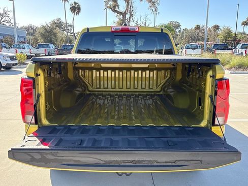 Used 2023 Chevrolet Colorado Trail Boss w/ Technology Package image 29