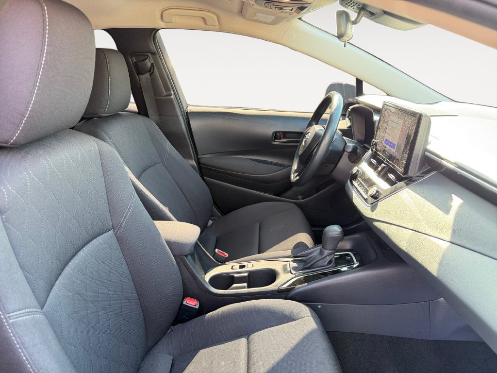 Used 2026 Toyota Corolla LE w/ LE Premium Package FWD image 15