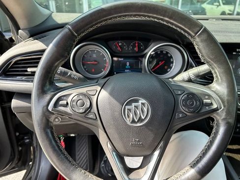 Used 2018 Buick Regal Essence w/ Driver Confidence Package #1 FWD image 26