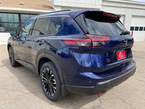 New 2026 Nissan Rogue SV AWD/4WD image 3