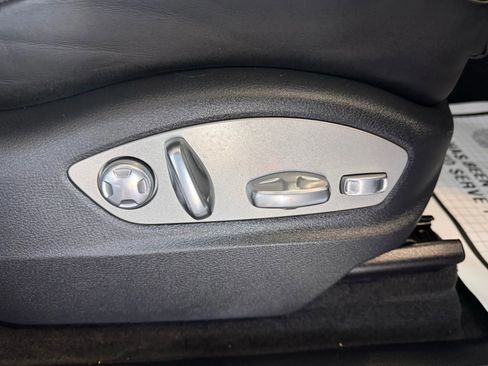 Used 2016 Porsche Macan S image 15