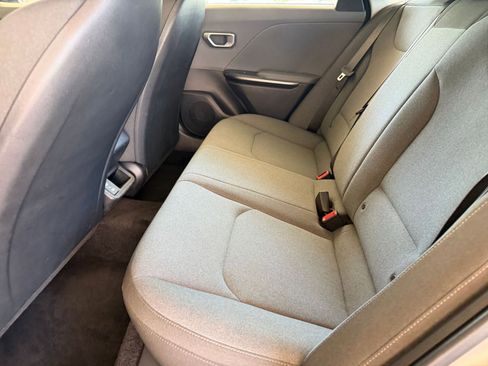 Used 2025 Kia K4 FWD image 24