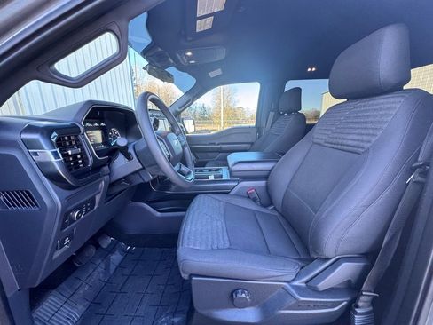 Used 2022 Ford F150 XL w/ STX Appearance Package image 10