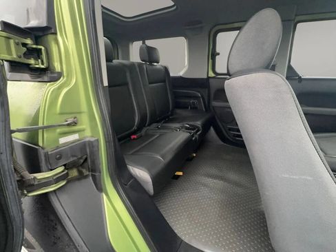 Used 2006 Honda Element LX image 17