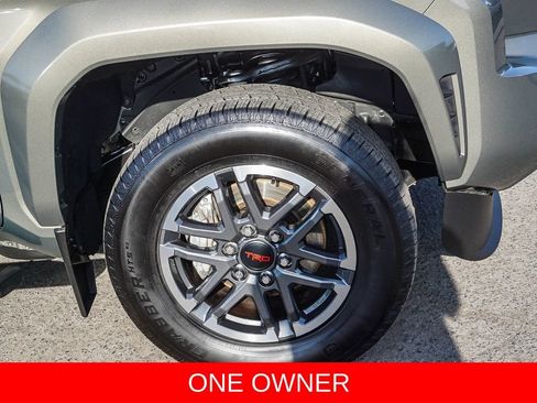 Used 2024 Toyota Tacoma TRD Sport RWD image 9