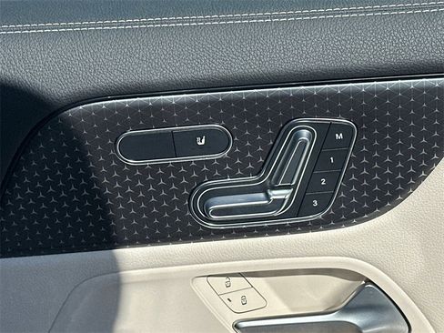 Certified 2026 Mercedes-Benz GLA 250 4MATIC image 16