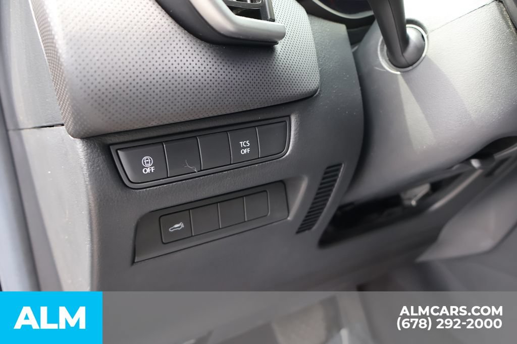 Used 2025 MAZDA CX-50 AWD 2.5 S w/ Preferred Package image 15